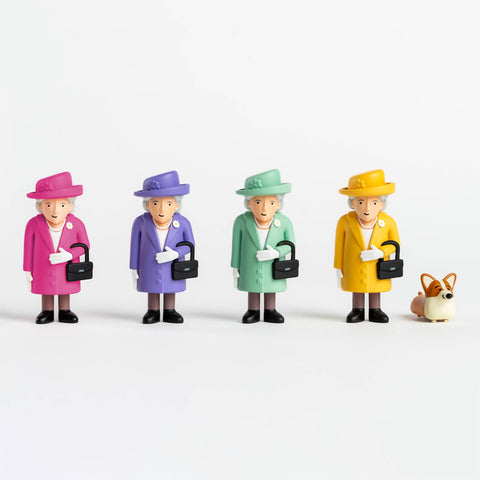 Queen Elizabeth & Royal Corgi – London Souvenir